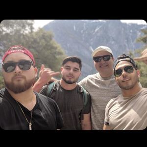 Meet your Posher, Moises